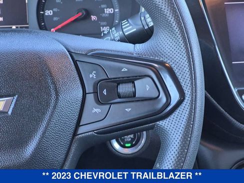 Used 2023 Chevrolet TrailBlazer LT w/ Convenience Package AWD/4WD image 20