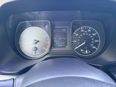 Used 2017 Nissan Titan S RWD image 18
