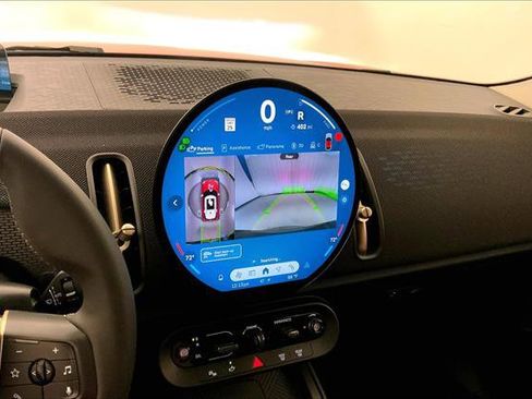 Certified 2025 MINI Cooper Countryman S w/ Comfort Package Max image 17