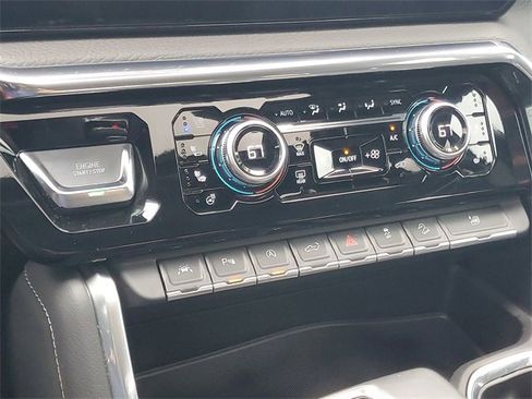 Certified 2024 GMC Sierra 1500 Denali w/ Technology Package image 26