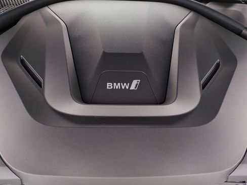 Certified 2025 BMW i4 xDrive40i w/ M Sport Package image 31