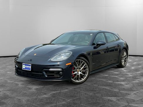 Used 2023 Porsche Panamera GTS AWD/4WD image 1