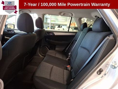 Used 2017 Subaru Outback 2.5i Premium AWD/4WD image 8