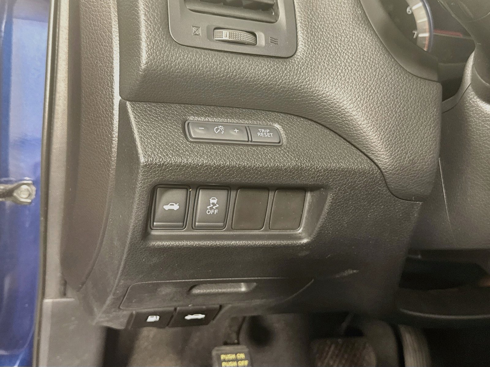 Used 2016 Nissan Altima 2.5 SR FWD image 10
