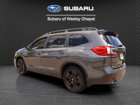 Certified 2025 Subaru Ascent Onyx Edition w/ Onyx Package AWD/4WD image 6