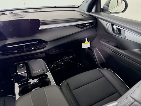 New 2025 Buick Enclave Preferred w/ Trailering Package, 5000 lbs. image 23