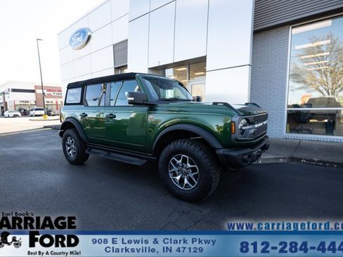 Certified 2025 Ford Bronco Badlands image 1