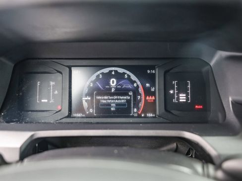 Certified 2024 Toyota Tacoma SR5 AWD/4WD image 13