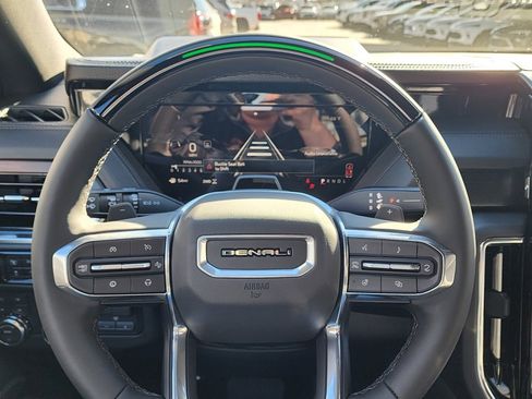 New 2026 GMC Yukon Denali w/ Denali Reserve Package image 20