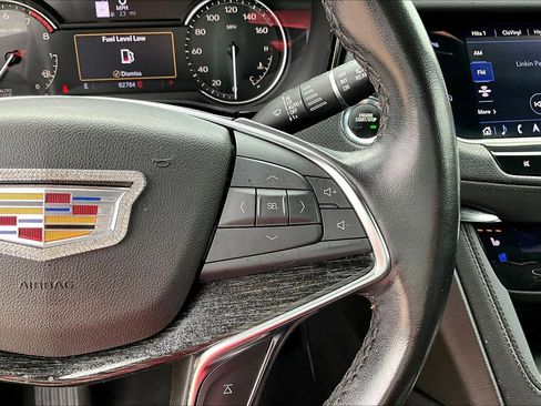 Used 2021 Cadillac XT5 Premium Luxury w/ LPO, Floor Liner Package image 25