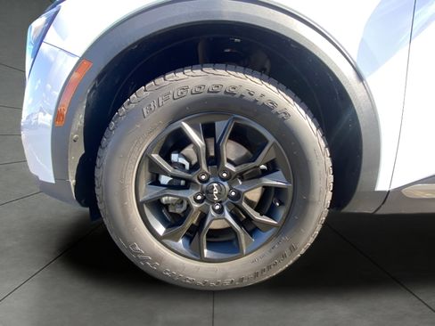 Used 2024 Kia Sportage X-Pro Prestige AWD/4WD image 3
