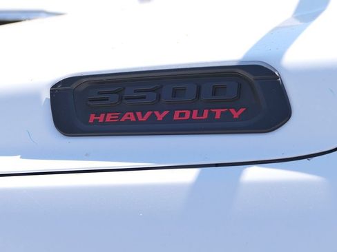New 2025 RAM 5500 Tradesman AWD/4WD image 9