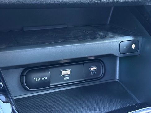 New 2025 Kia Soul GT-Line w/ GT-Line Technology Package image 17