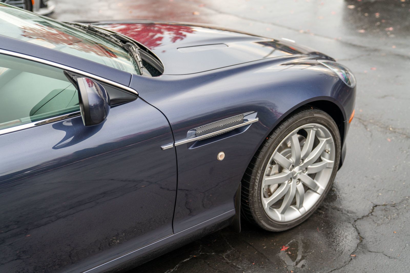 Used 2008 Aston Martin DB9 Coupe RWD image 9