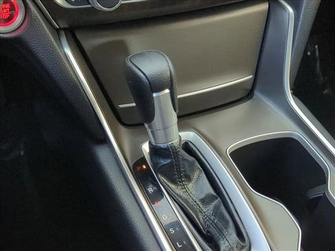 Used 2019 Honda Accord EX image 12