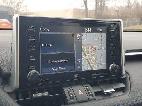 Used 2020 Toyota RAV4 XSE image 22