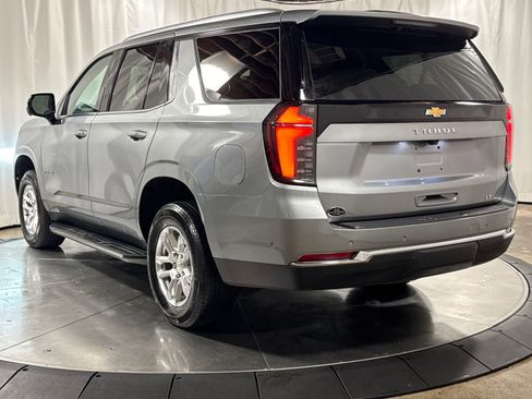 Used 2025 Chevrolet Tahoe LT AWD/4WD image 9