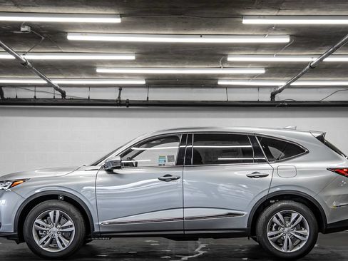 New 2026 Acura MDX FWD image 2