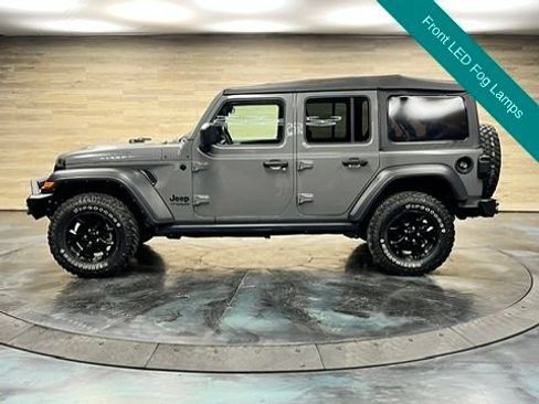 Used 2022 Jeep Wrangler Unlimited Sport AWD/4WD image 15