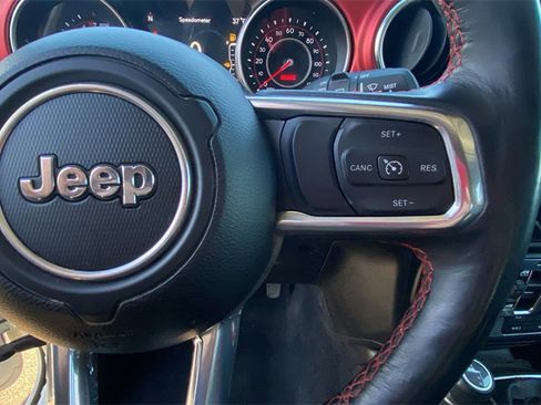 Used 2021 Jeep Wrangler Unlimited Rubicon image 27