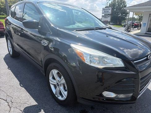 Used 2016 Ford Escape SE FWD image 5