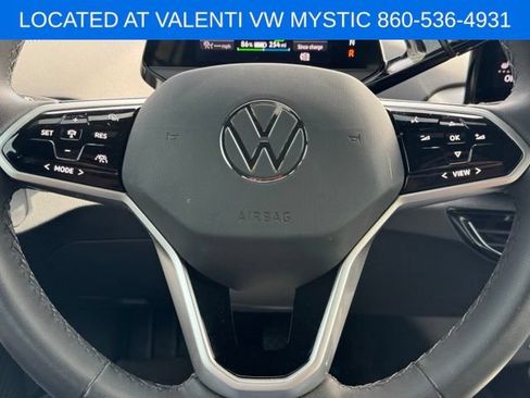 Used 2023 Volkswagen ID.4 Pro RWD image 37