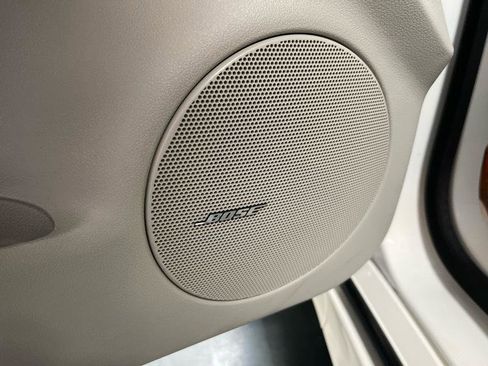 Used 2009 Chevrolet Impala SS w/ Convenience Package image 32