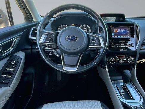 Used 2020 Subaru Forester Premium AWD/4WD image 8