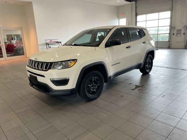 Used 2019 Jeep Compass Sport AWD/4WD image 2