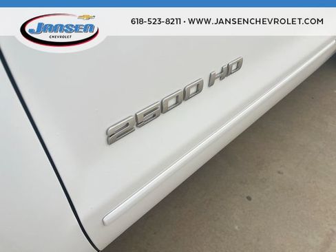 Used 2016 Chevrolet Silverado 2500 LT w/ LT Convenience Package image 31