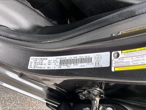 Used 2019 RAM 1500 Big Horn AWD/4WD image 29