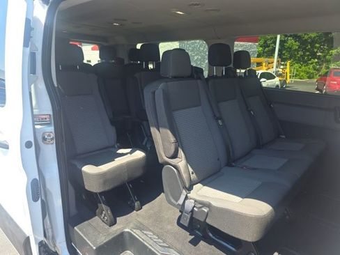 Used 2025 Ford Transit 350 XLT RWD image 12