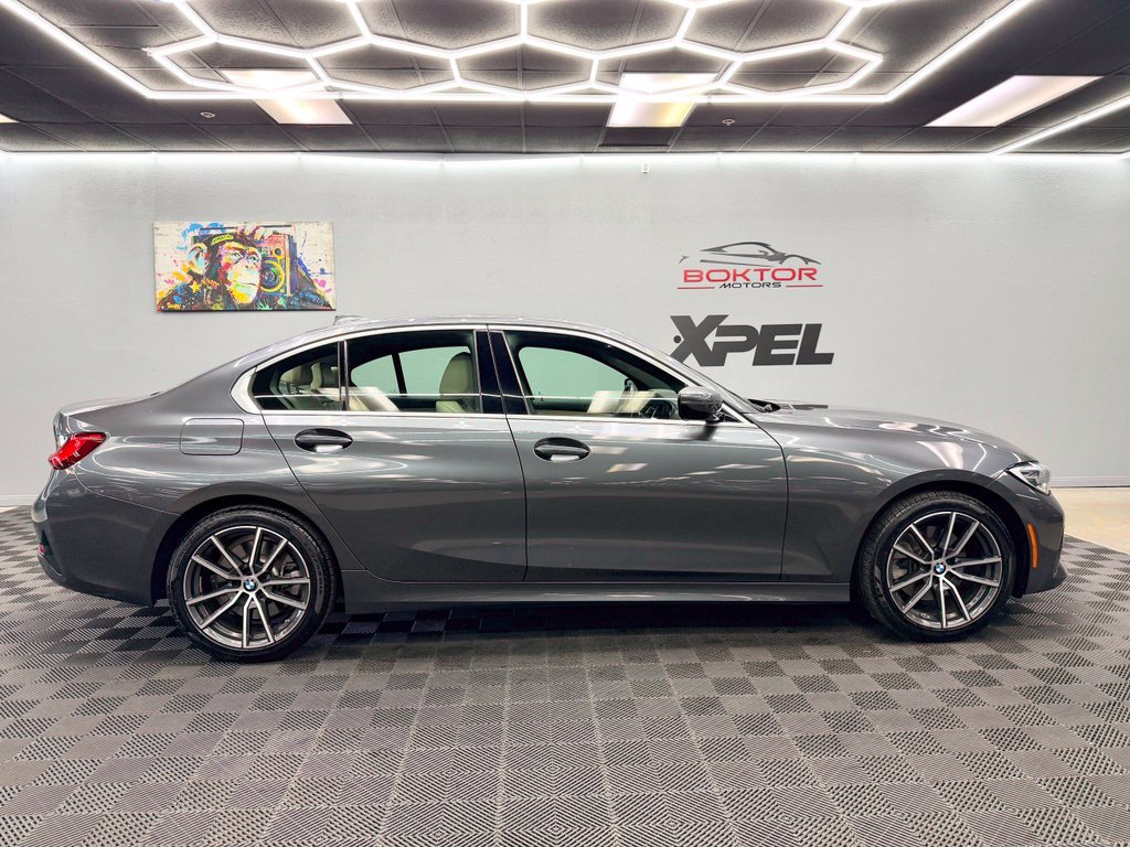 Used 2020 BMW 330i xDrive Sedan w/ Convenience Package AWD/4WD image 16