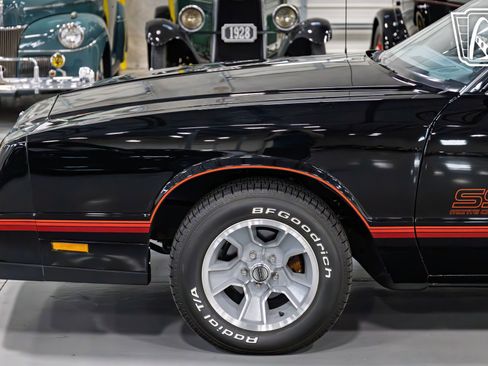 Used 1988 Chevrolet Monte Carlo SS image 18