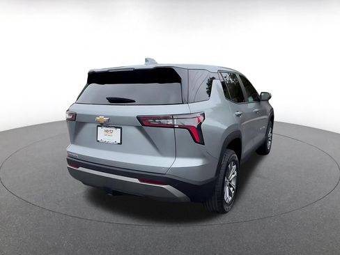 Used 2025 Chevrolet Equinox LT FWD image 13