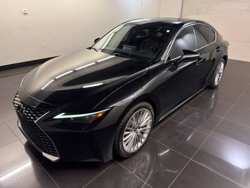 Used 2023 Lexus IS 300 AWD w/ Premium Package image 3