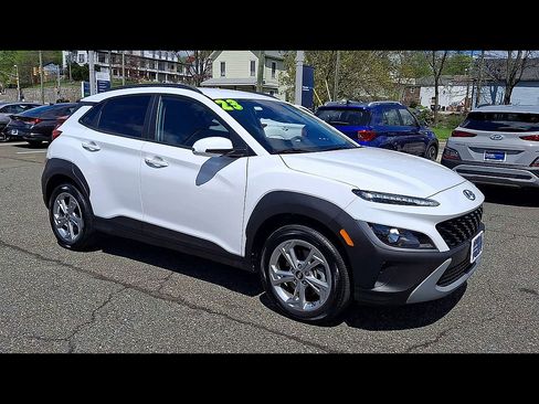 Used 2023 Hyundai Kona SEL w/ Cargo Package AWD/4WD image 2