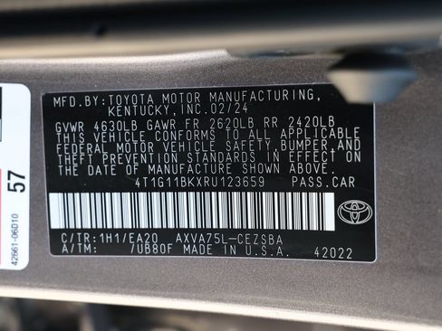 Used 2024 Toyota Camry SE w/ Cold Weather Package AWD/4WD image 34