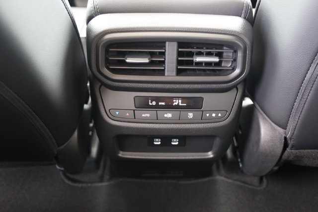 New 2026 Honda Pilot Touring image 28