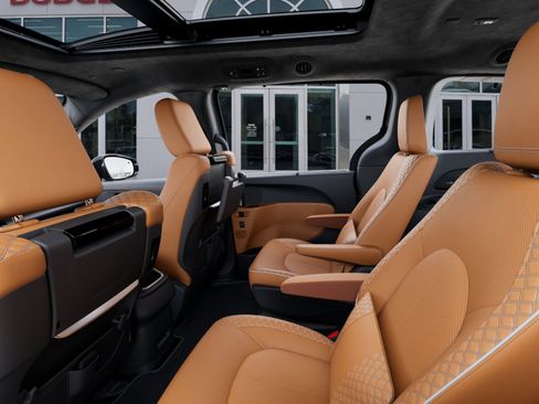 New 2026 Chrysler Pacifica Pinnacle image 23