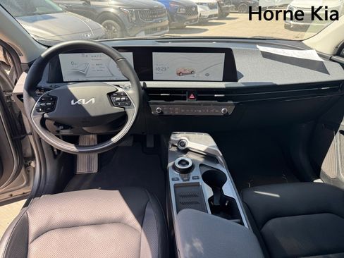 Certified 2023 Kia EV6 Wind w/ Wind Technology Package RWD image 12