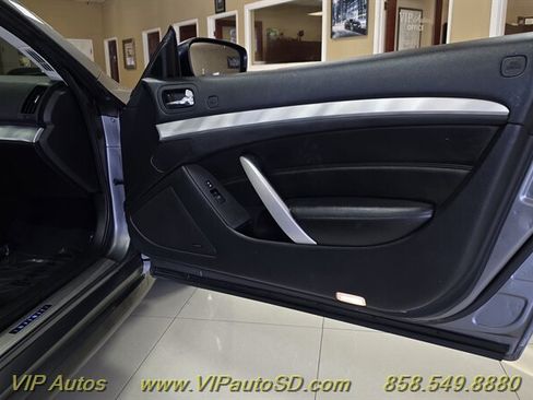 Used 2013 INFINITI G37 Convertible w/ Premium Pkg RWD image 20