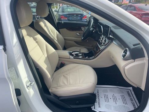 Used 2015 Mercedes-Benz C 300 4MATIC Sedan image 21