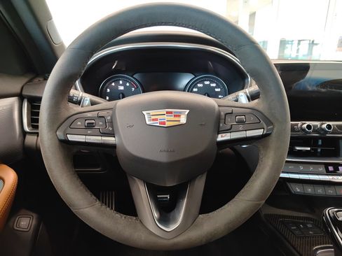 Used 2020 Cadillac CT5 V w/ Platinum Package RWD image 22
