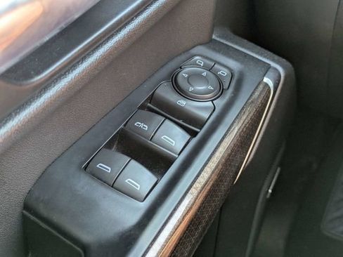 Used 2020 Chevrolet Silverado 1500 RST w/ All-Star Edition RWD image 24