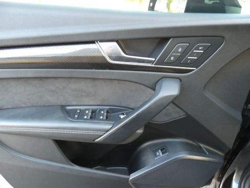 Used 2019 Audi SQ5 Premium Plus w/ Premium Plus Package image 66