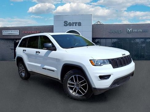 Used 2019 Jeep Grand Cherokee Limited AWD/4WD image 1