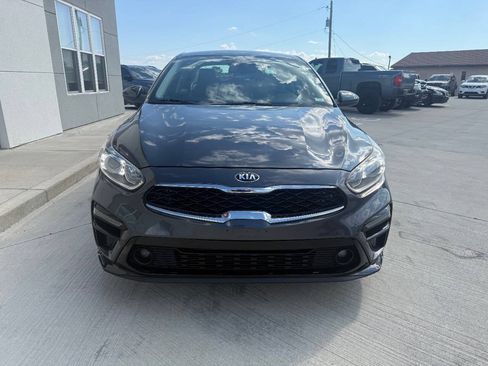 Used 2019 Kia Forte S FWD image 9