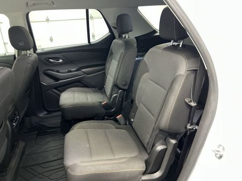 Used 2019 Chevrolet Traverse LT FWD image 23