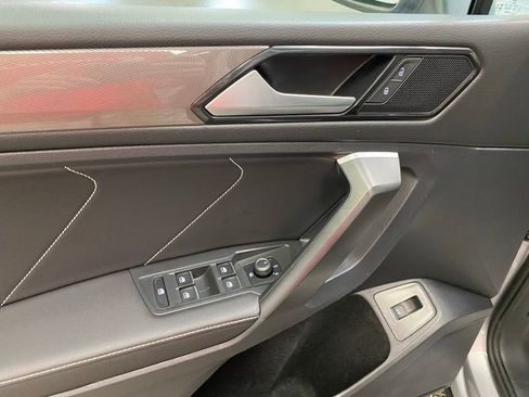 Used 2024 Volkswagen Tiguan Wolfsburg Edition image 30